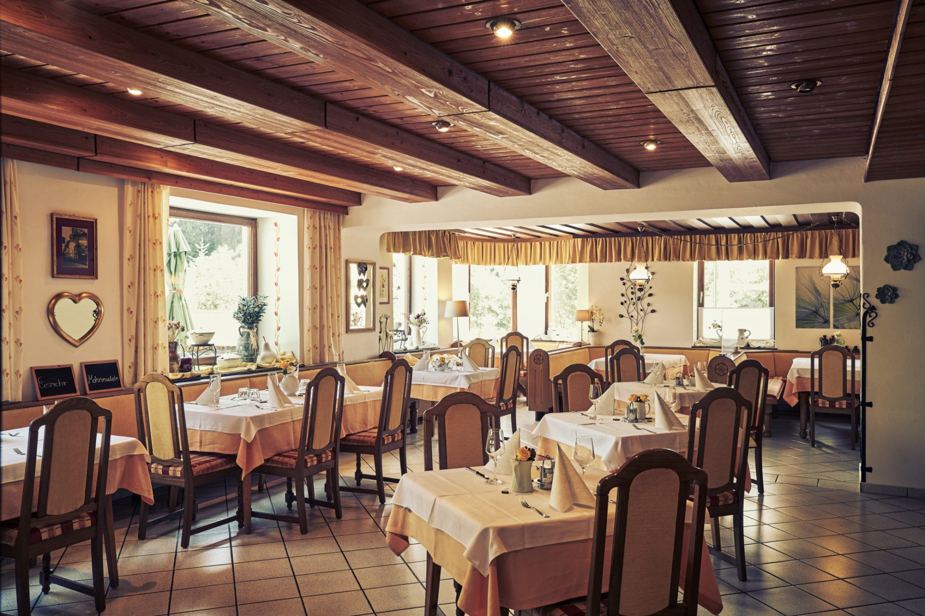 Einkehren in Maria Laach