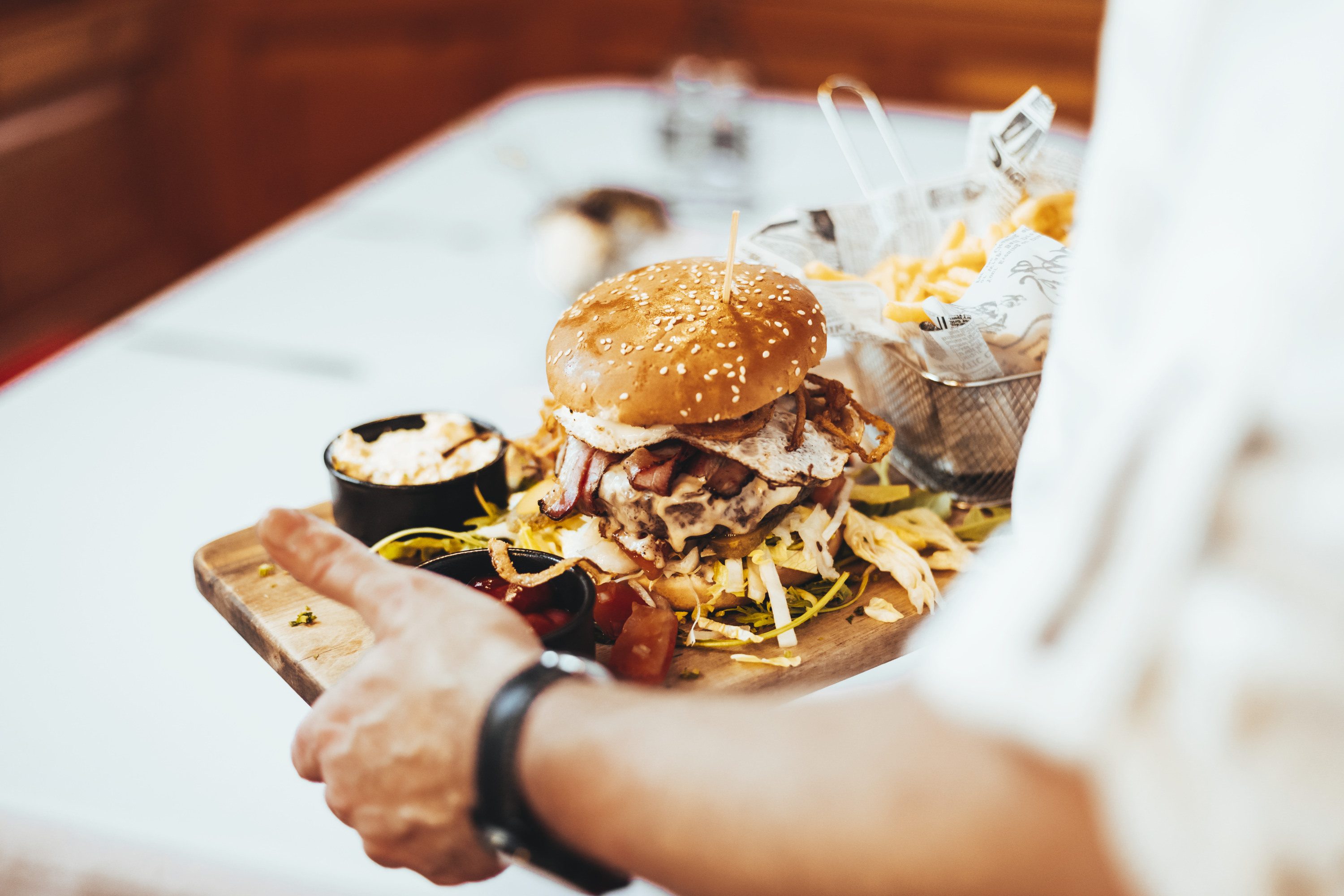 Regionaler Burger nach 7 Hirtner Art