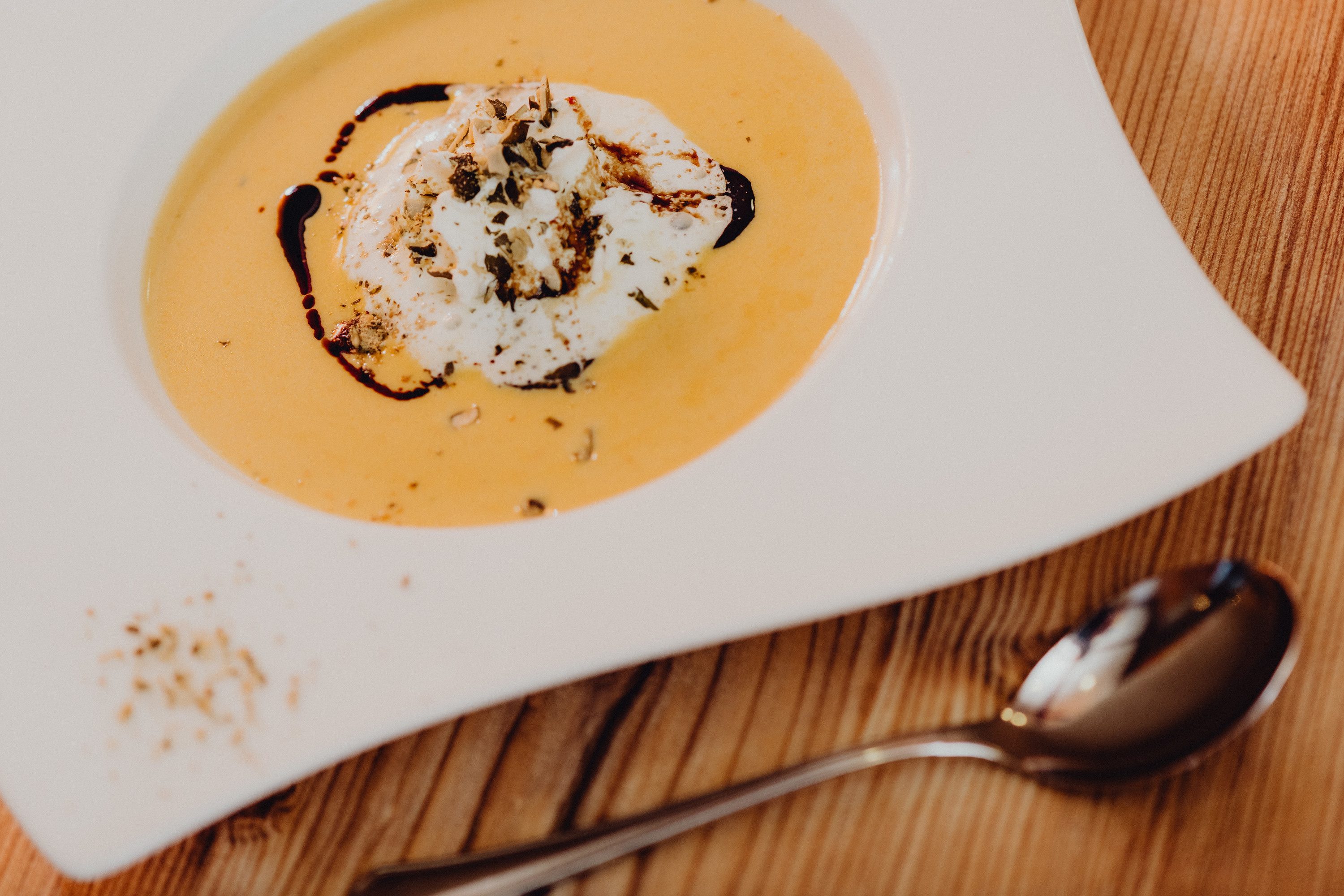 Kürbissuppe mit Kernöl