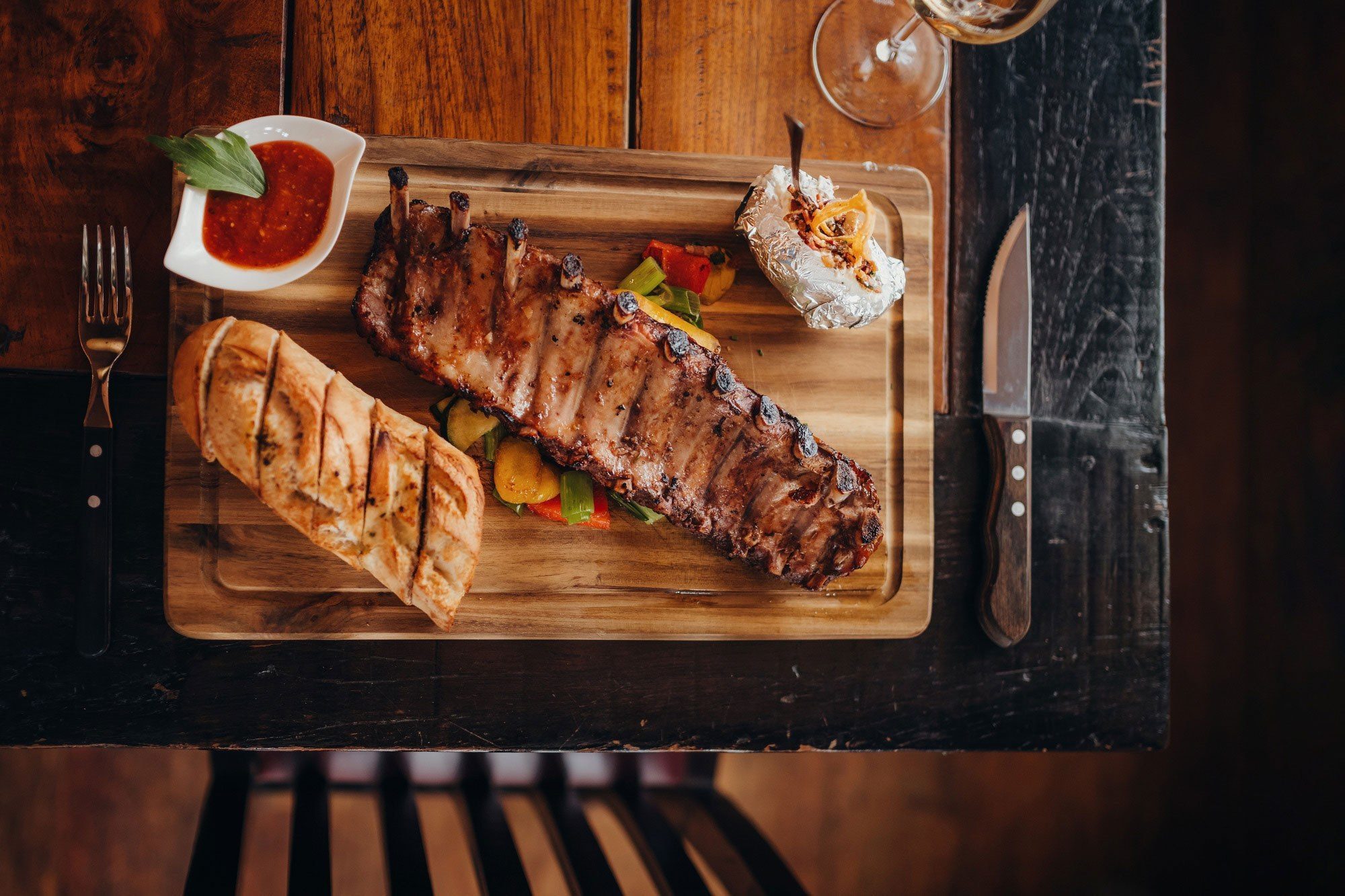 Spareribs, Speisen vom Gustino Strohschwein
