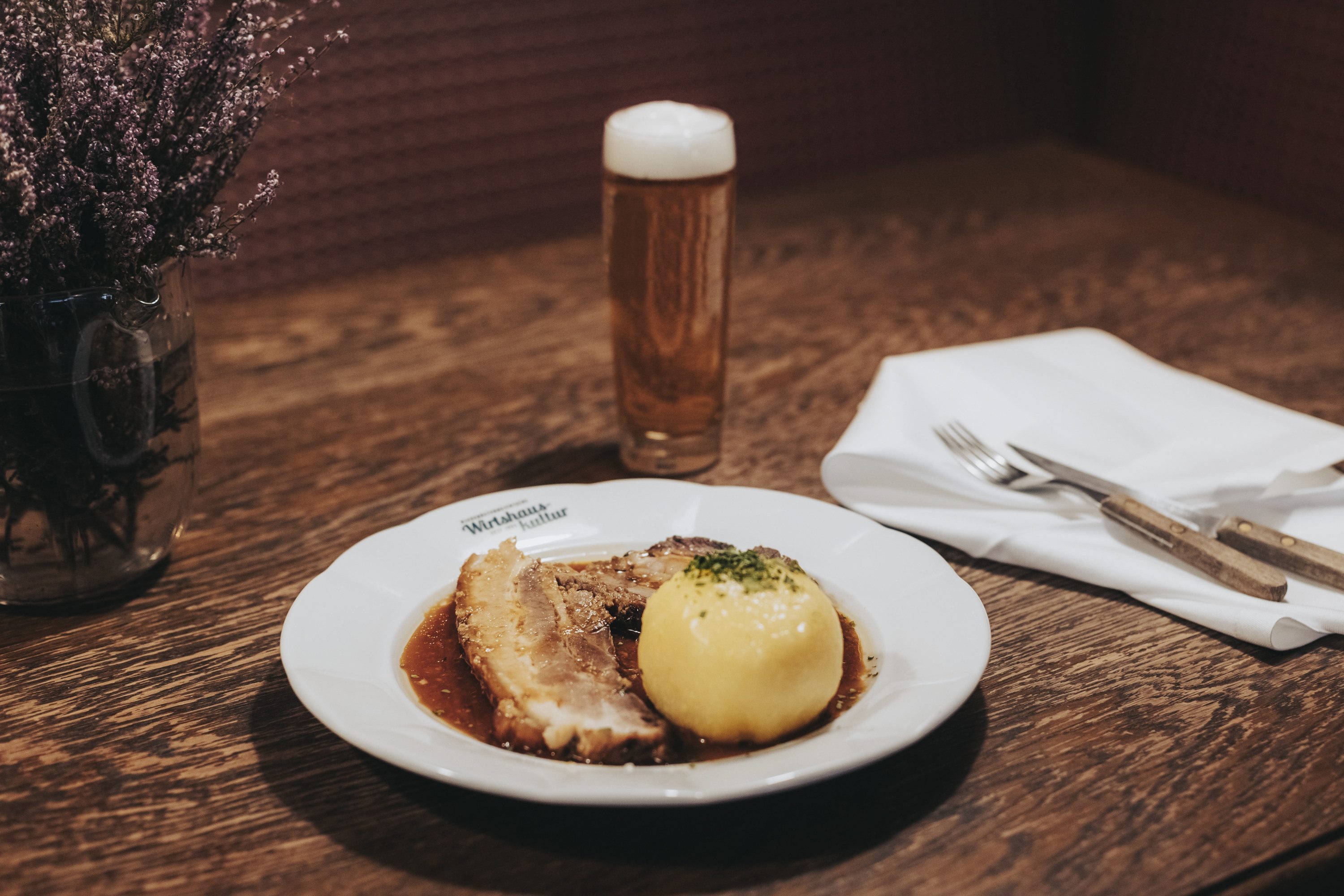 Schweinsbraten mit Waldviertler Knödel
