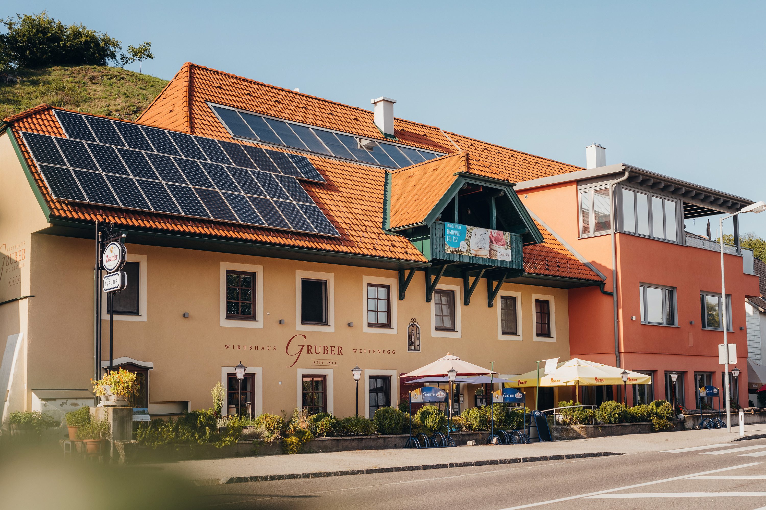Top Lage: Ruine Weitenegg, Donausee, Radweg
