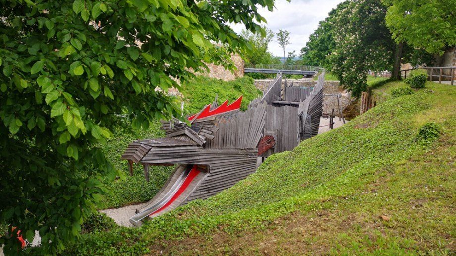 Drachen-Spielplatz, © Malinowsky