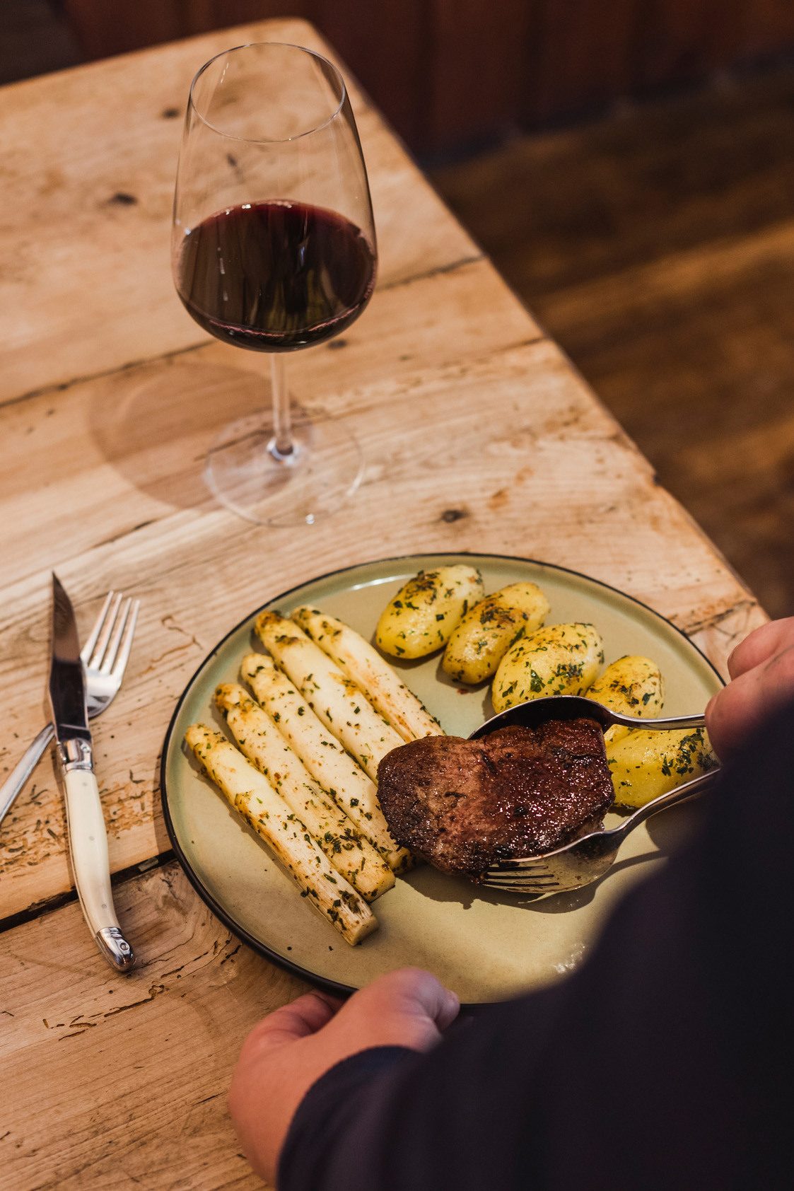 Rinderfilet am heißen Stein gebraten