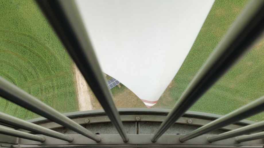 Die Wendeltreppe im Inneren des Windrad-Turms, © Grassmann