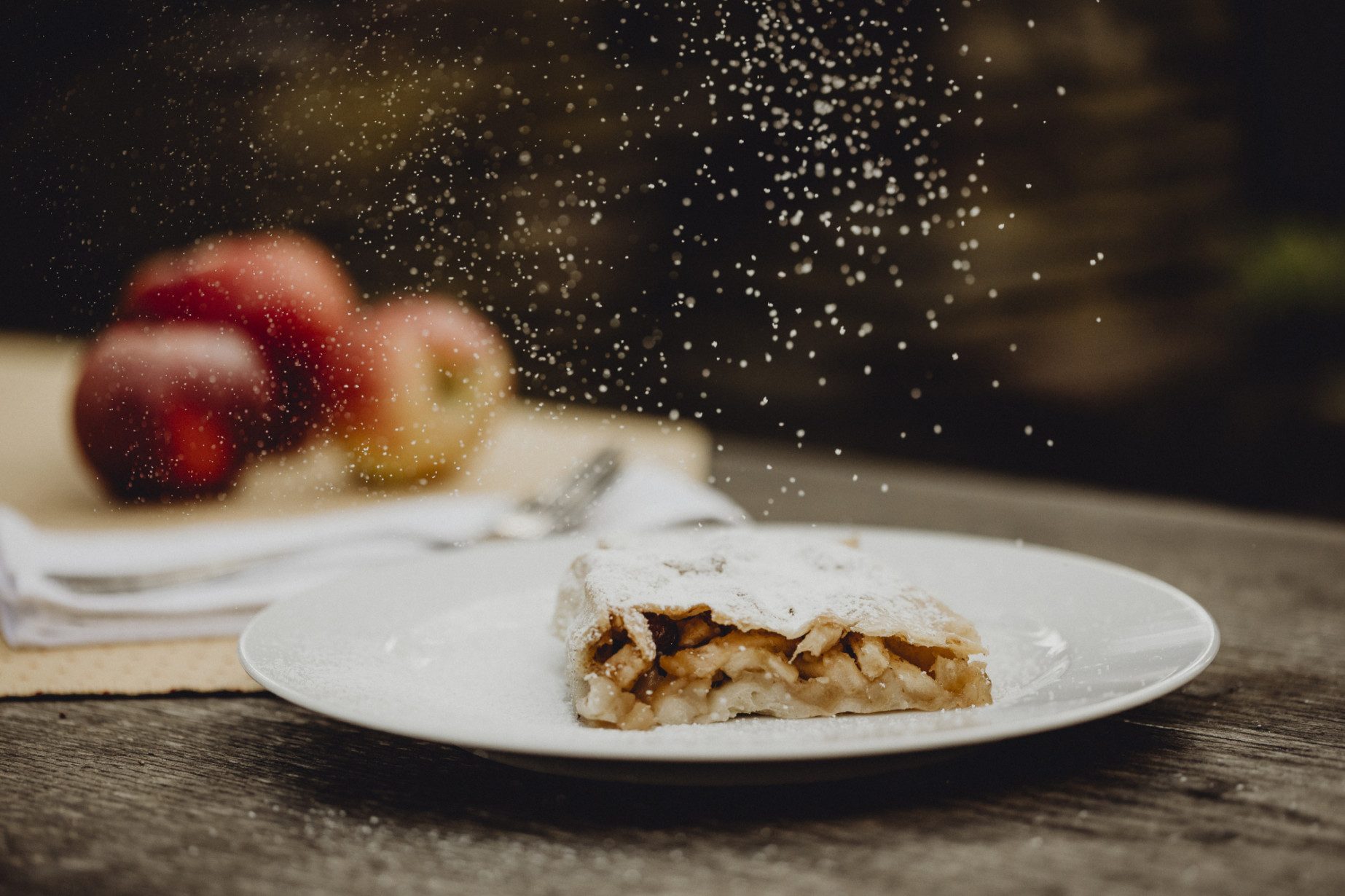 Hausgemachter Apfelstrudel