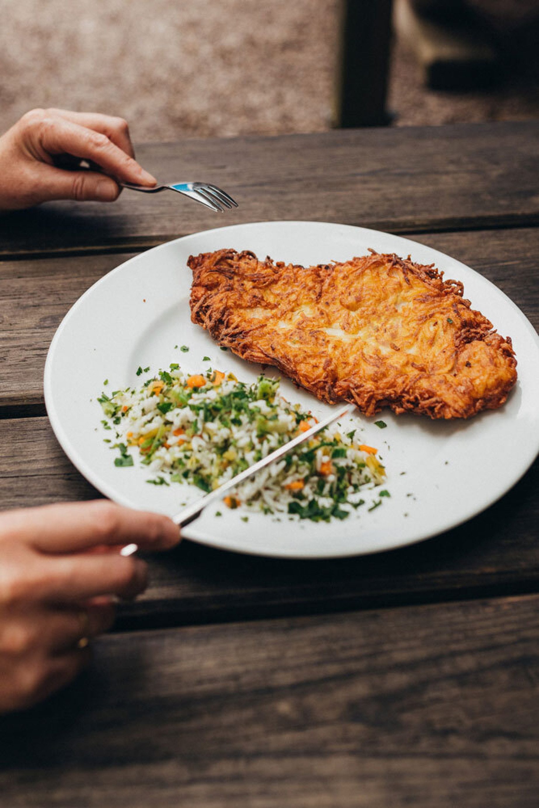 Erdäpfel paniertes Schnitzel