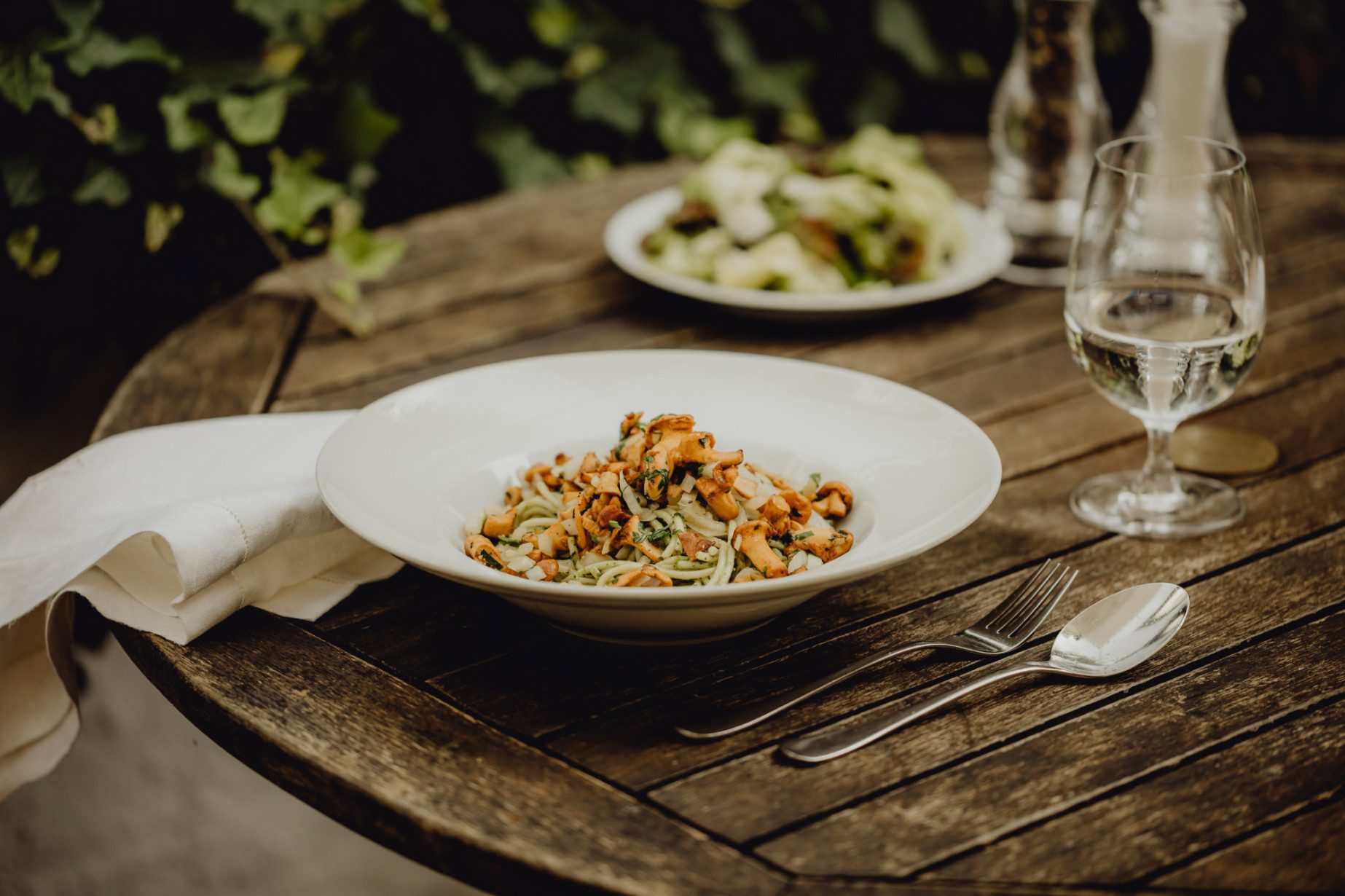 Pesto-Eierschwammerl-Nudeln