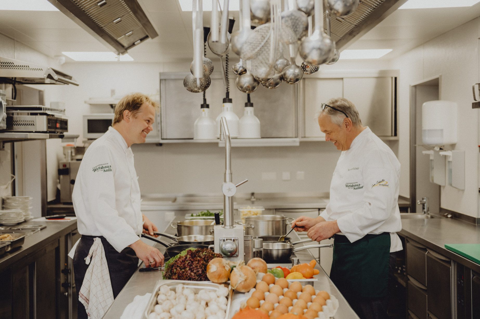 Kochen gemeinsam Rainer & Robert Schüller