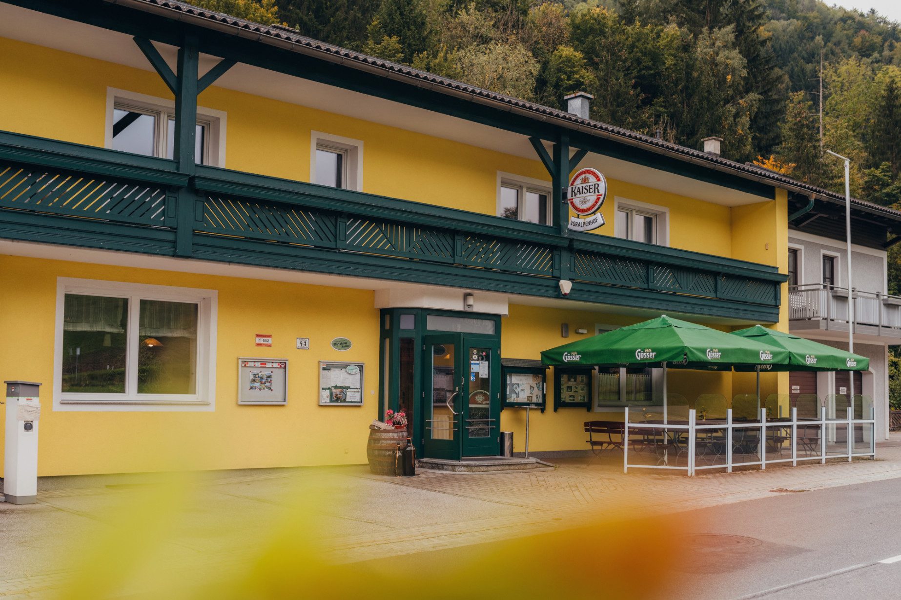 Wirtshaus mit hauseigenem Klein-Wasserkraftwerk