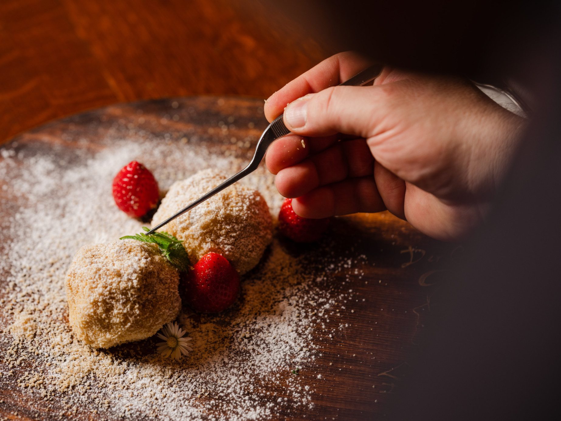 Fruchtige Knödel je nach Saison