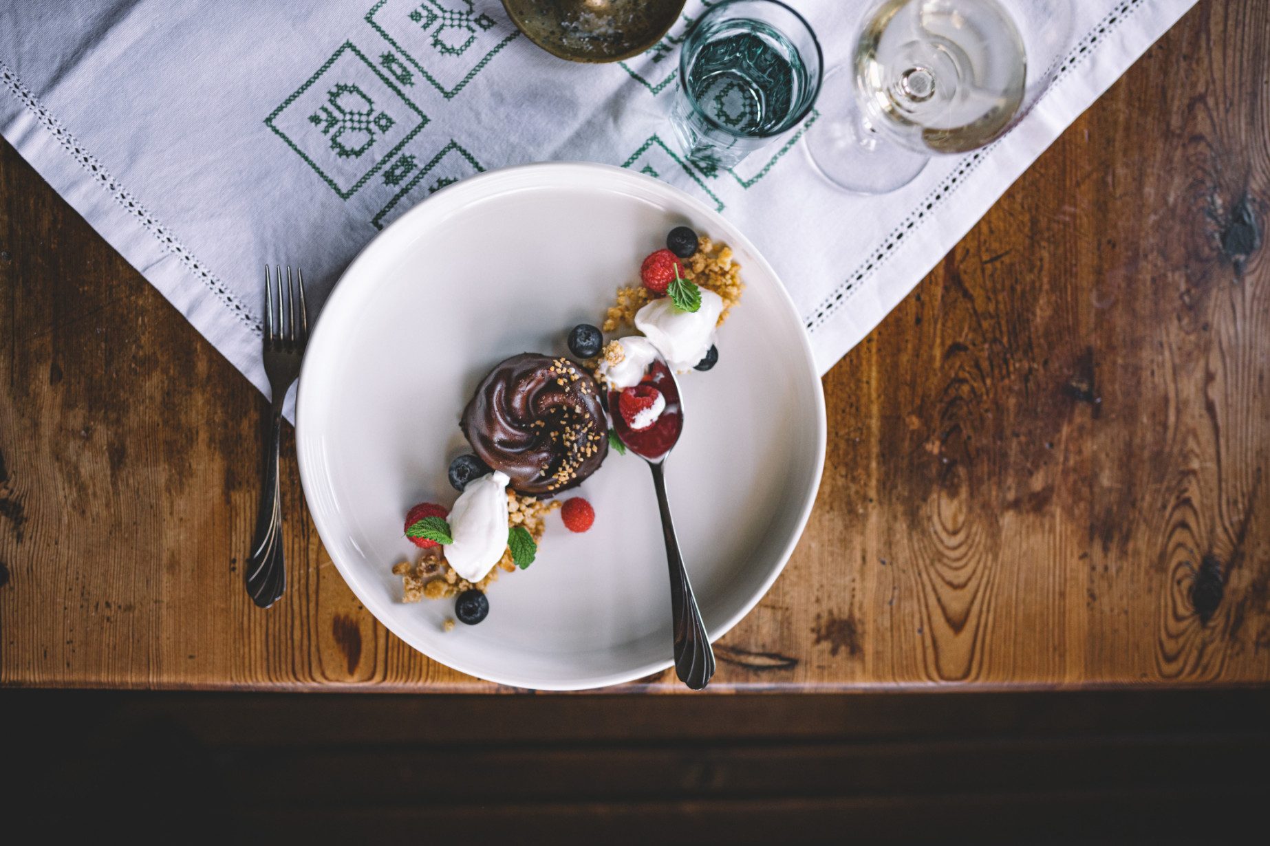 Nougat-Törtchen mit Hollereis